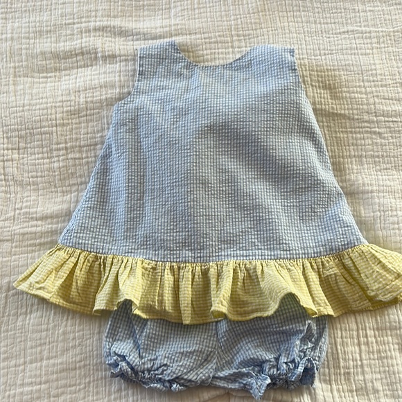 Seersucker, yellow, white and blue set size 6 month - Picture 2 of 5